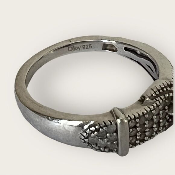 Genuine Diamonds buckle ring size 7 - Picture 6 of 9